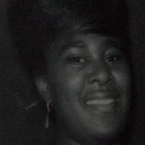 Meet your Posher, Marie